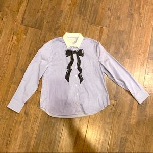 😍Kate Spade Bow Button down shirt Size L😍